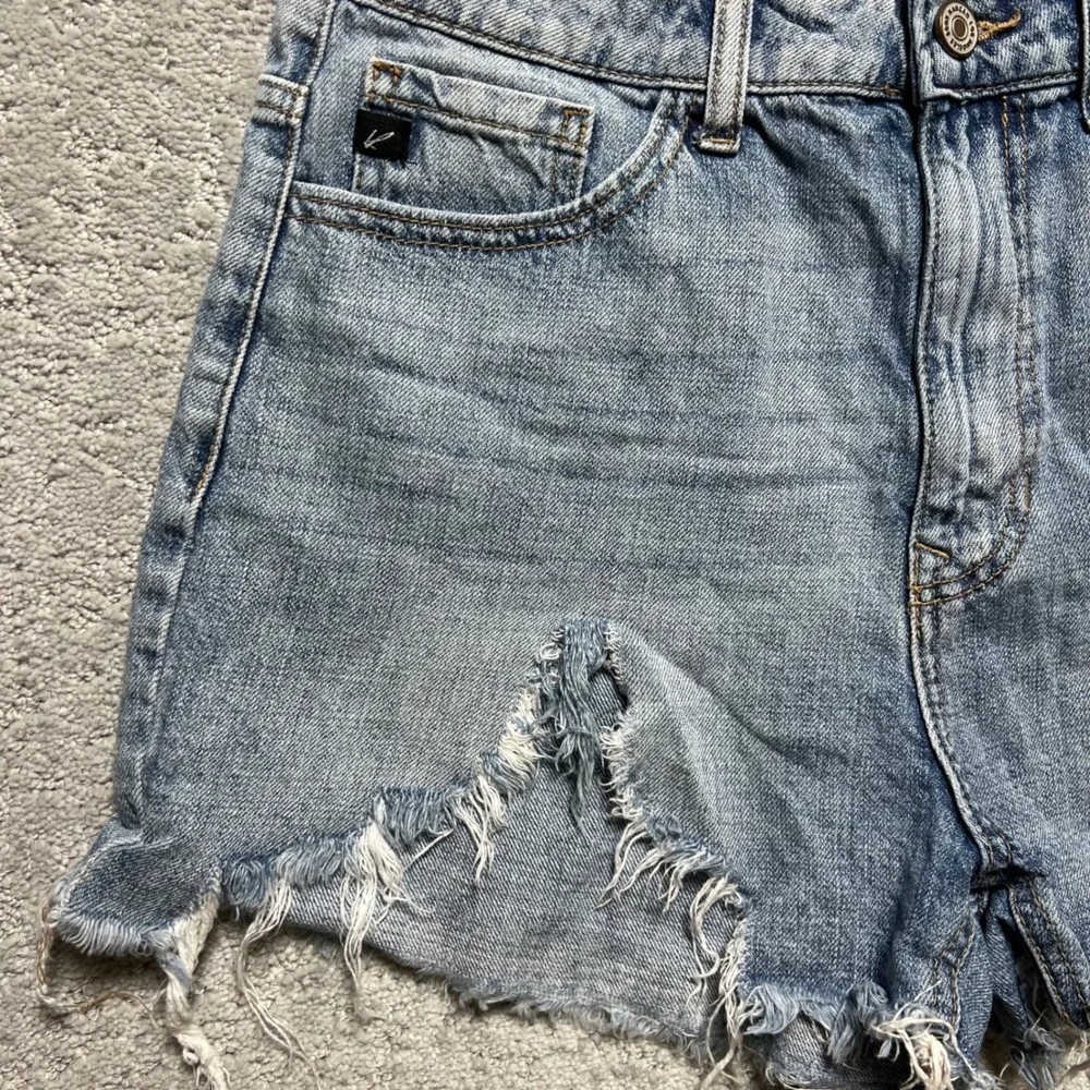 KanCan Jean Shorts Womens Medium Blue Light Wash‎ Denim High Rise Distressed Hem